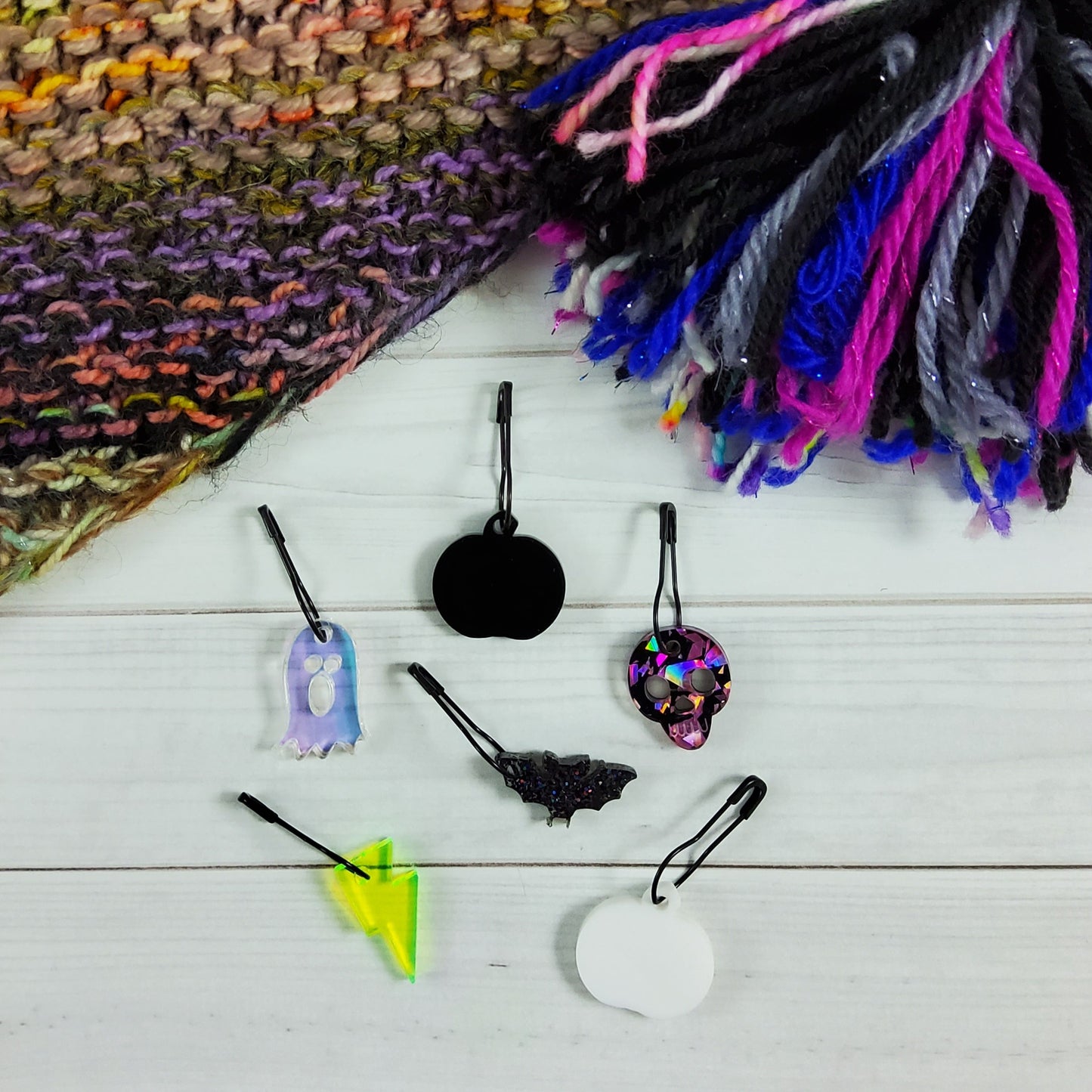 Katrinkles x Gotham.knits Spooky Halloween Stitch Marker Set