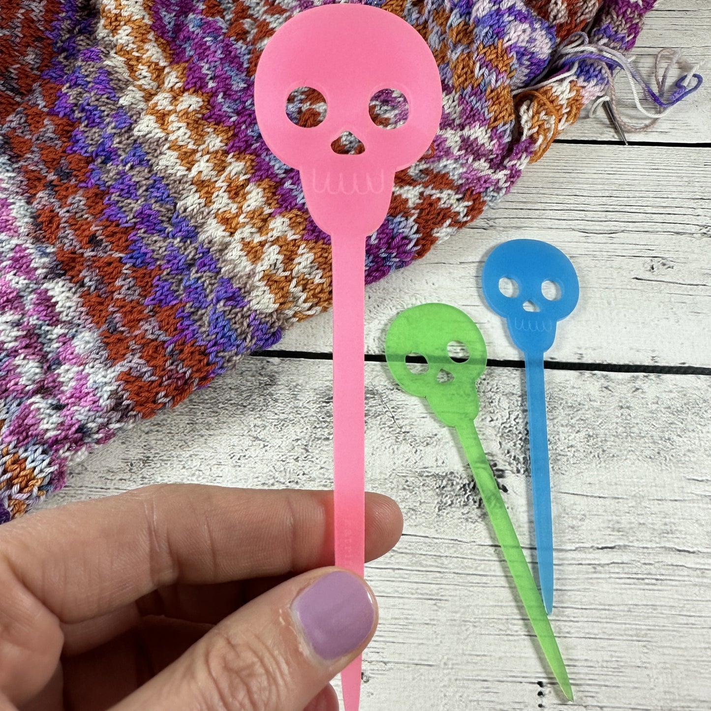 Glow in the Dark Acrylic Skull Shawl Sticks - Halloween 2023