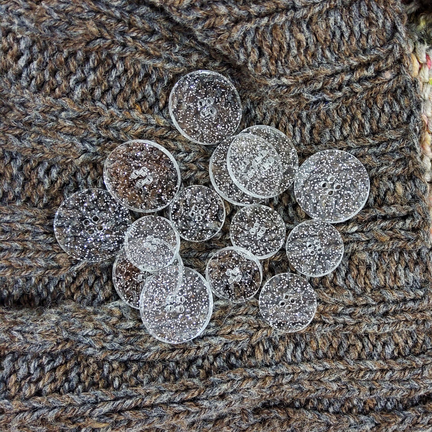 Holiday Collection 2023 Acrylic Buttons in Quartz Crystal Glitter - 3/4" & 1"