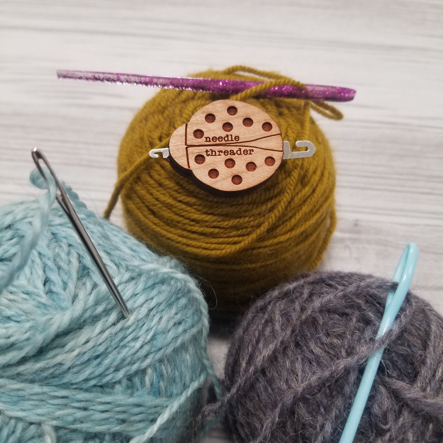 Lady Bug Needle Threader