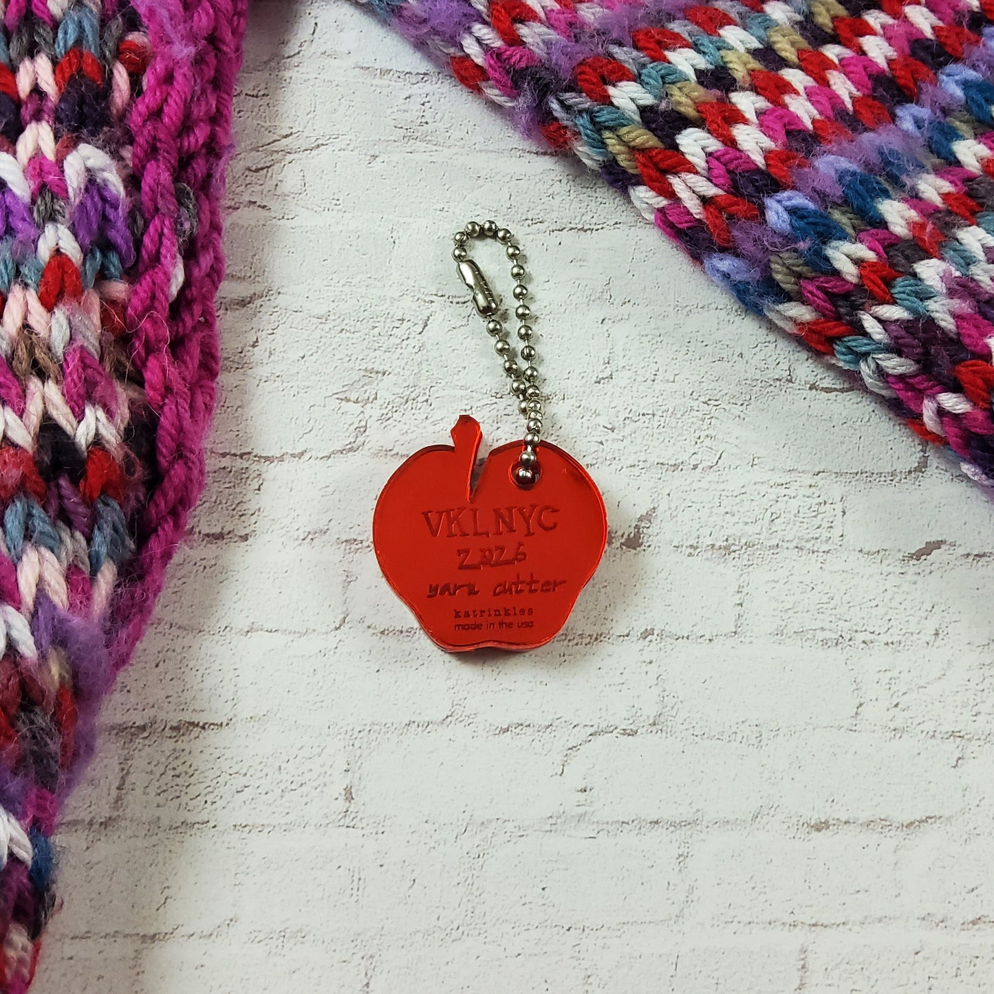 Vogue VKL NYC 2026 Apple Yarn Cutter - Pre Order