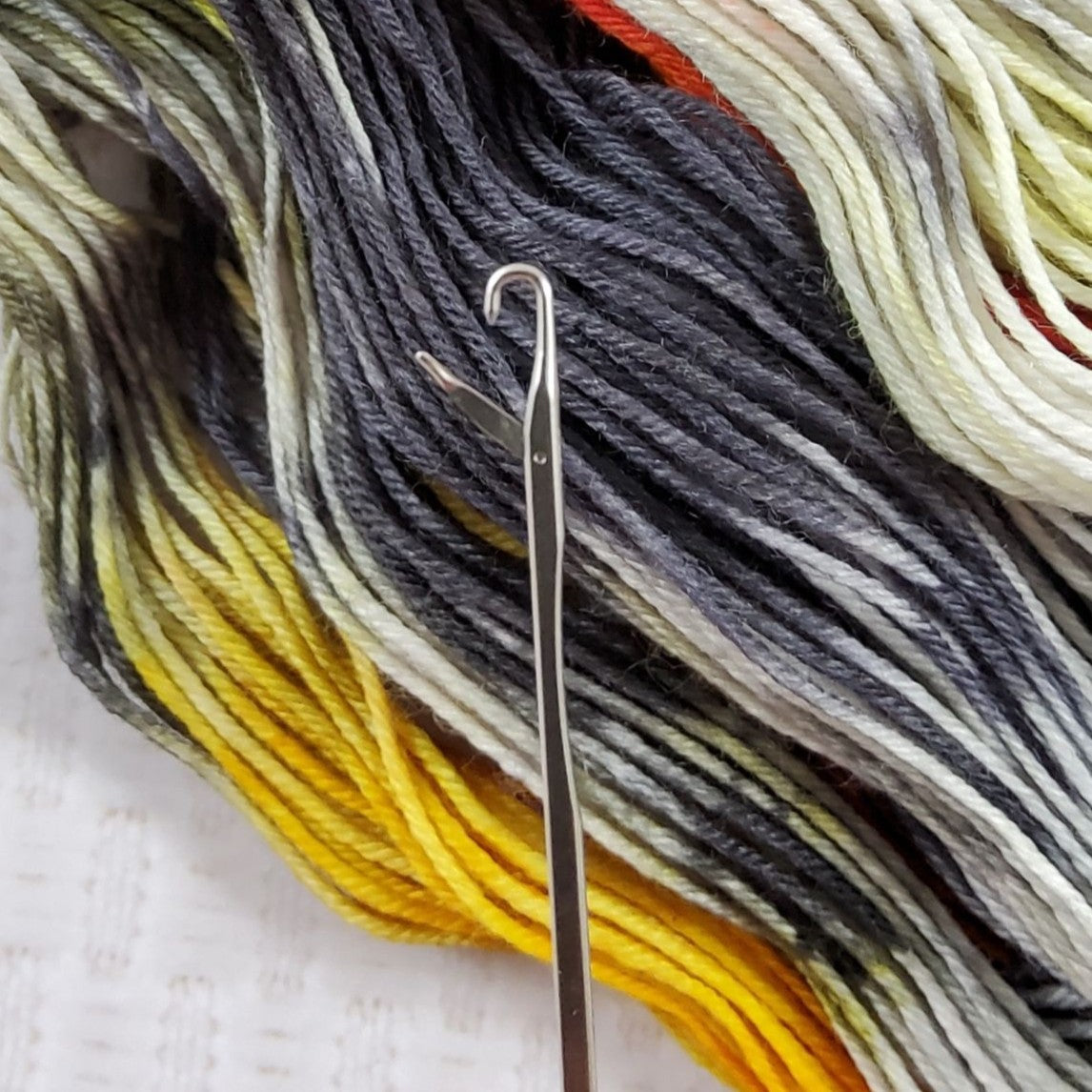 Yarn Grabbing Hook - Fish Design