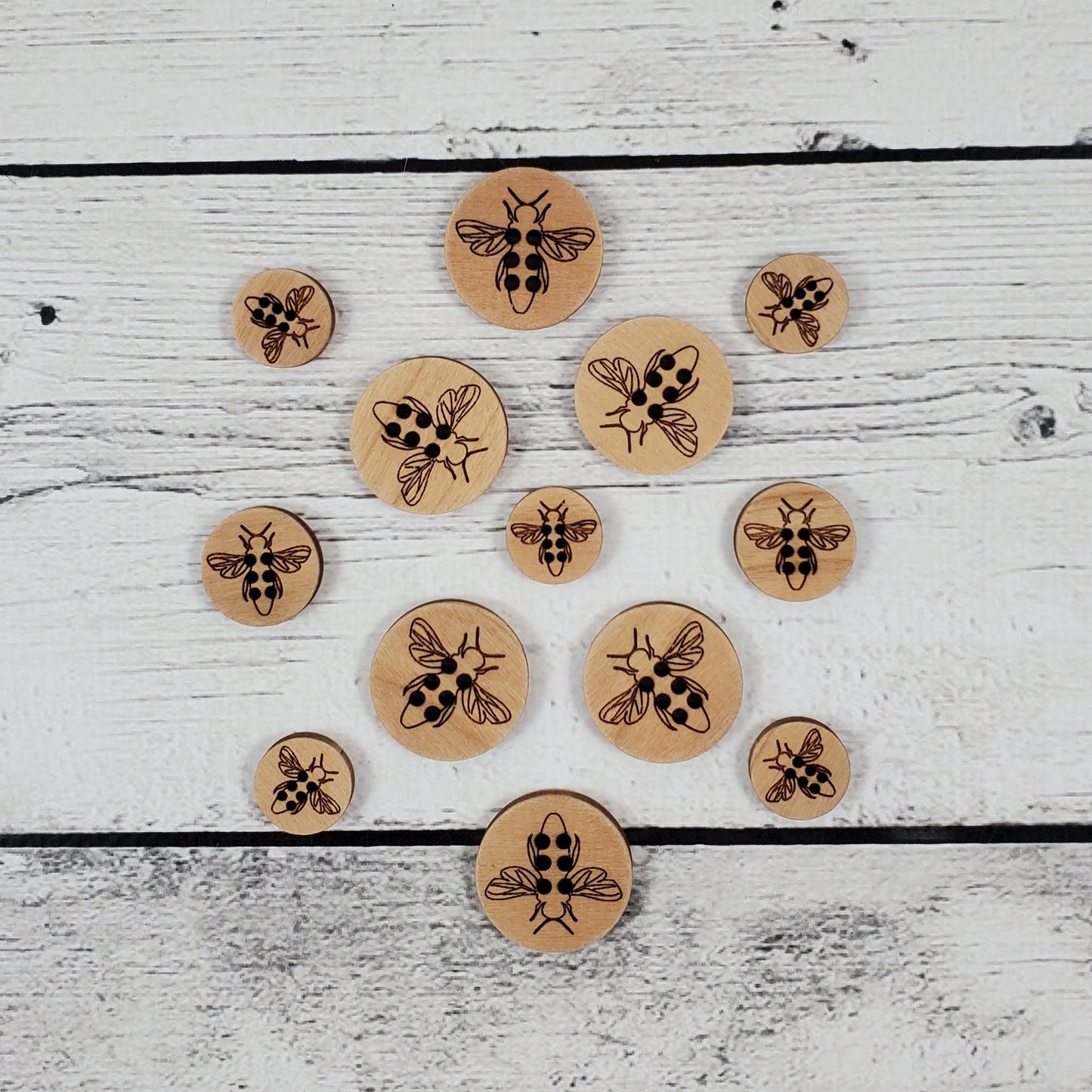 Honey Bee Stitchable Buttons