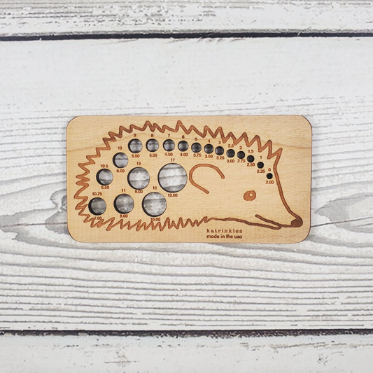 Hedgehog Knitting Needle Gauge