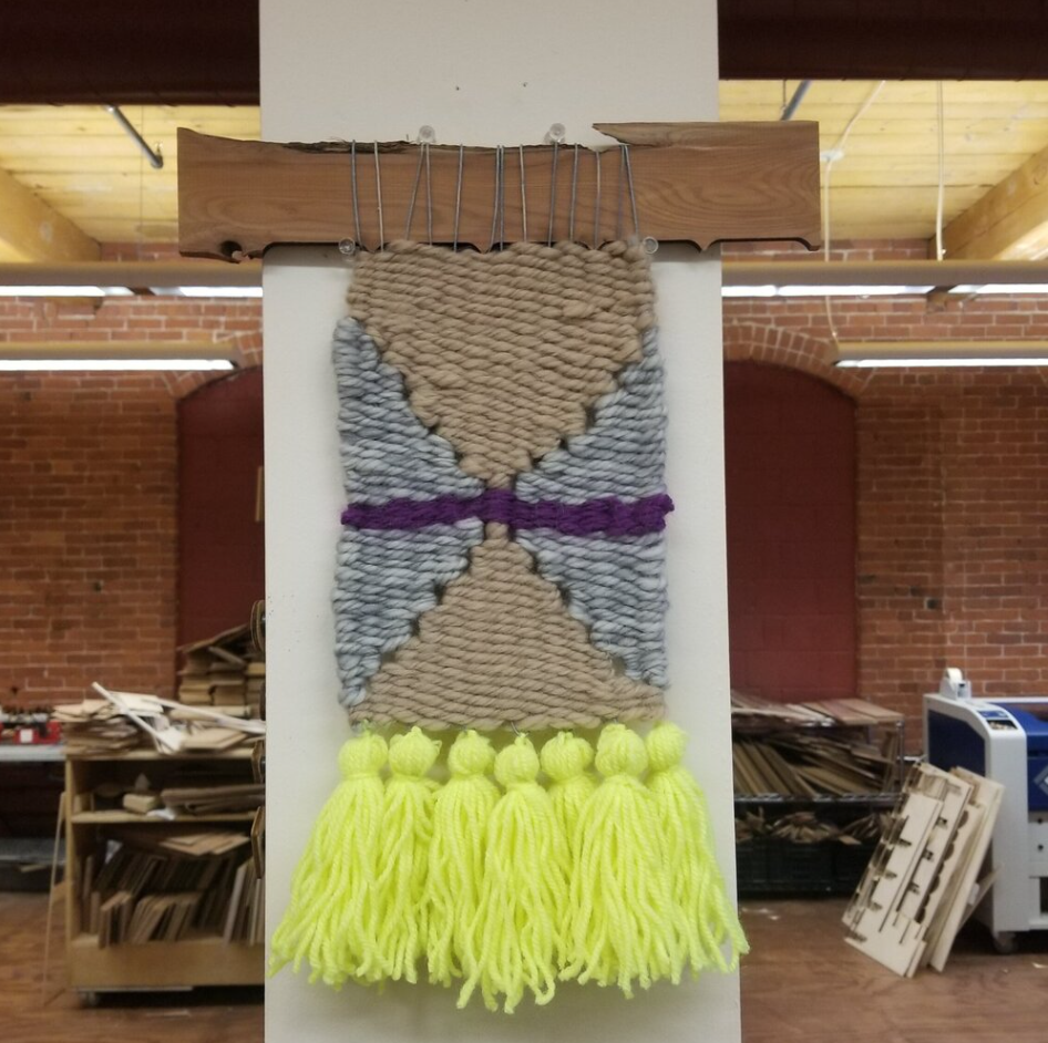 Tapestry Loom with 3 Tools