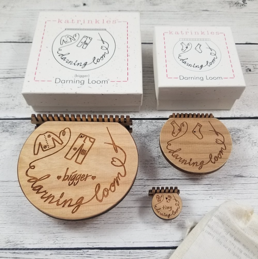 Etek ostidagi sochlar Sohillarda nudistlarning fotosuratlari