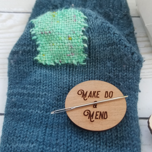 Make Do and Mend Magnetic Needle Minder