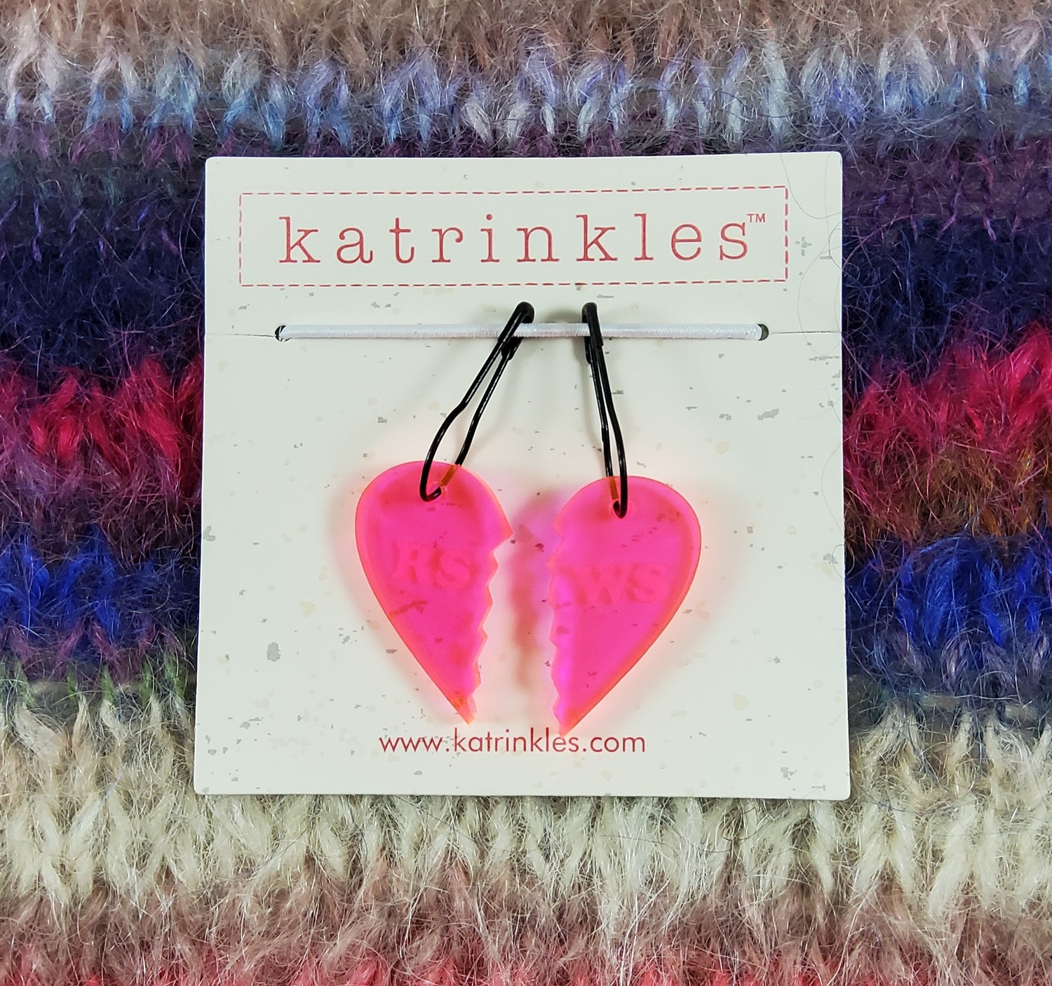Cat-rinkles Cat Collection - Cedar Cat Yarn Cutter – Katrinkles - retail