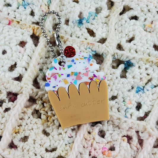 Cupcake Yarn & Thread Cutter