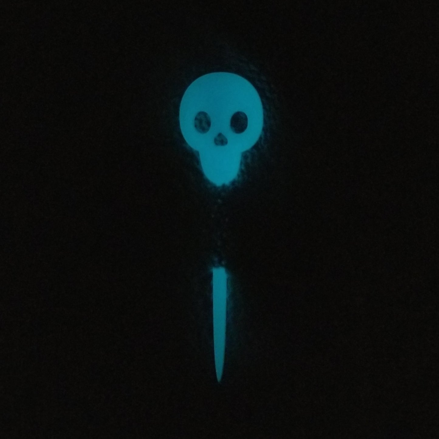 Glow in the Dark Acrylic Skull Shawl Sticks - Halloween 2023