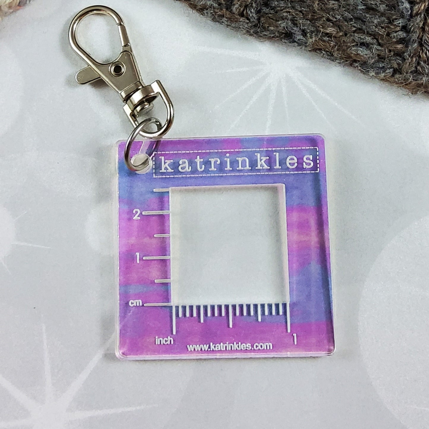 Holiday Collection 2023 Iridescent Acrylic Gauge Swatch Ruler Fob Clip
