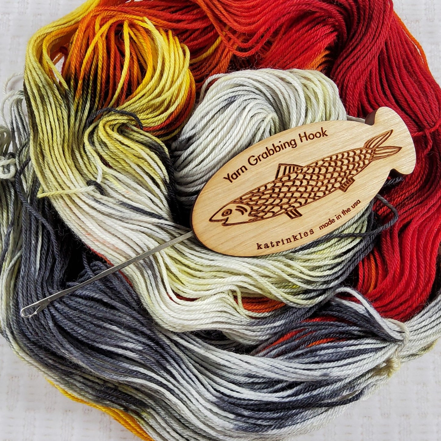 Yarn Grabbing Hook - Fish Design