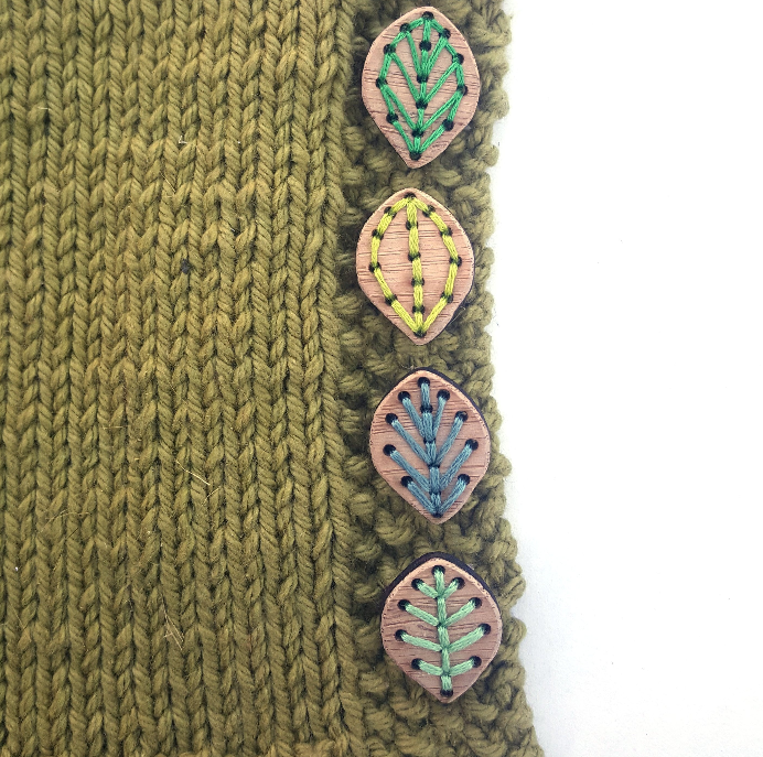 Leaf Stitchable Buttons